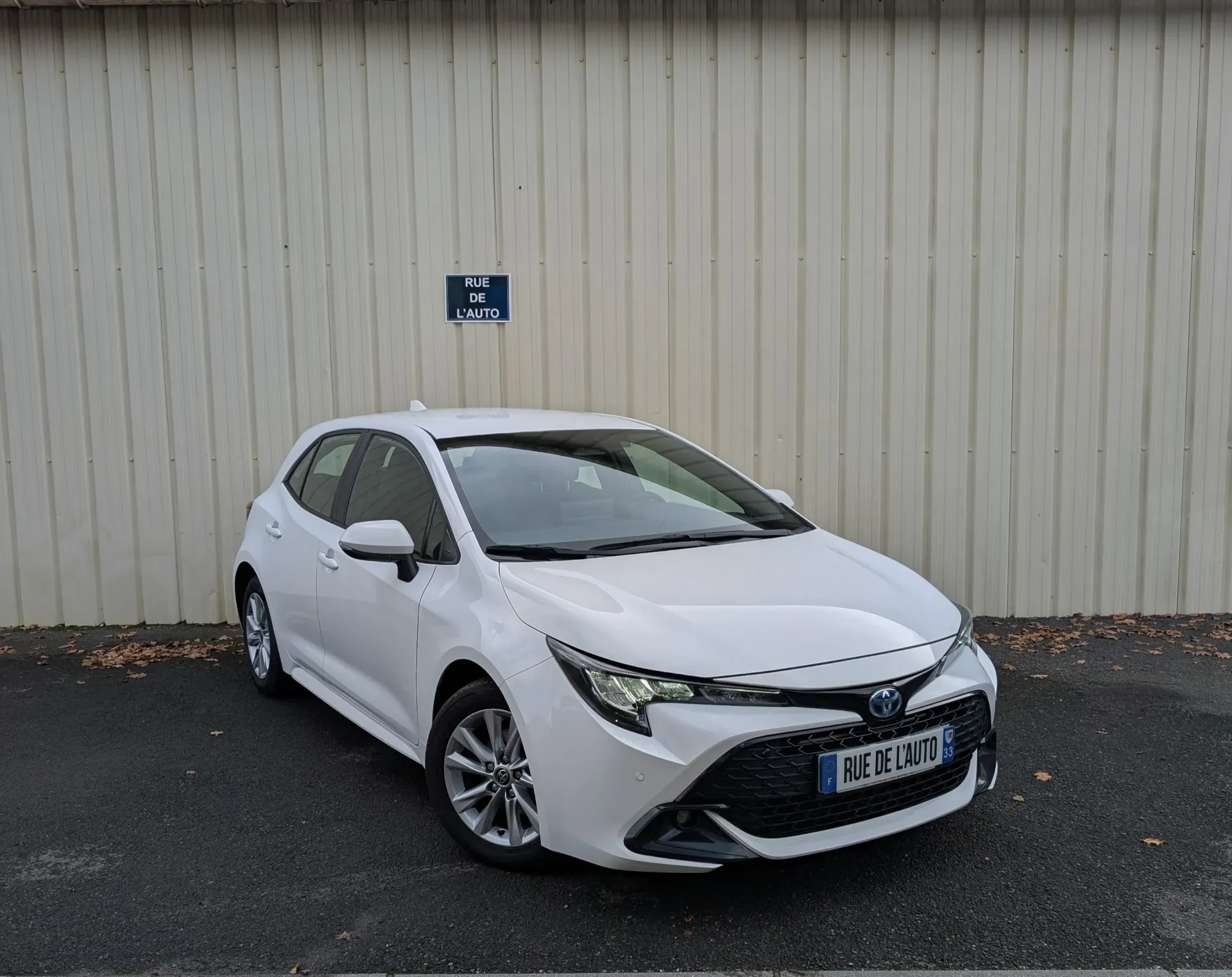 TOYOTA Corolla Dynamic Business 140h